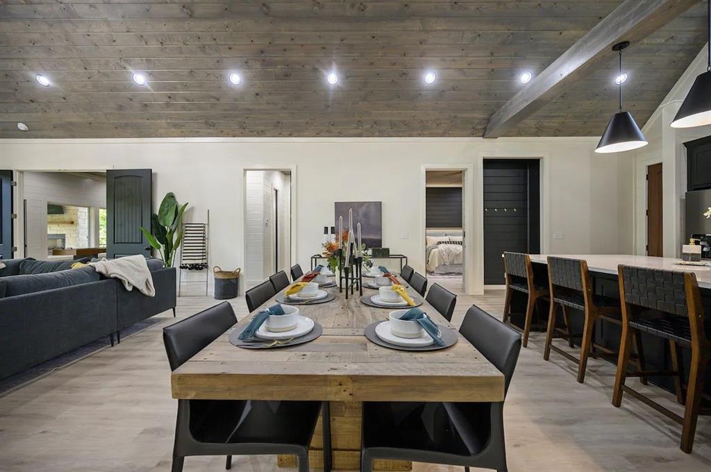 53 Persimmon Leaf Trail