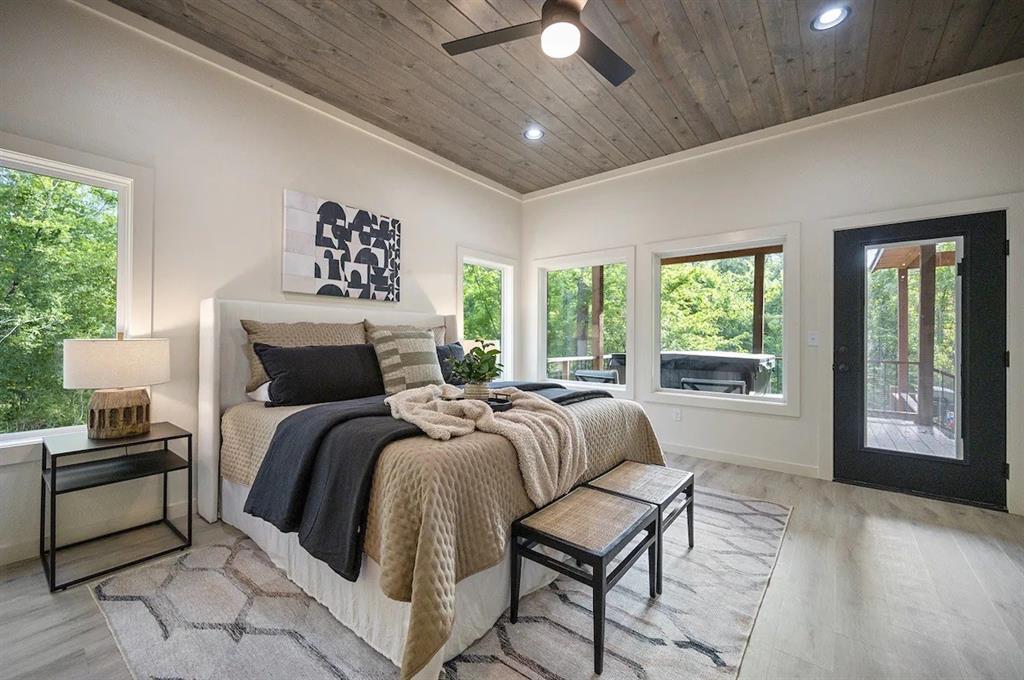 53 Persimmon Leaf Trail