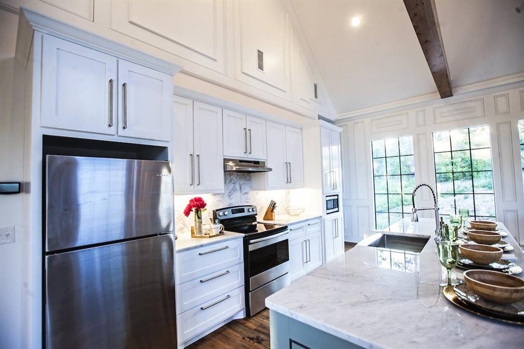 27 Sawtooth Circle