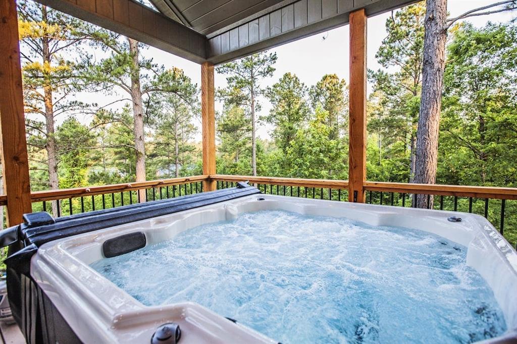27 Sawtooth Circle