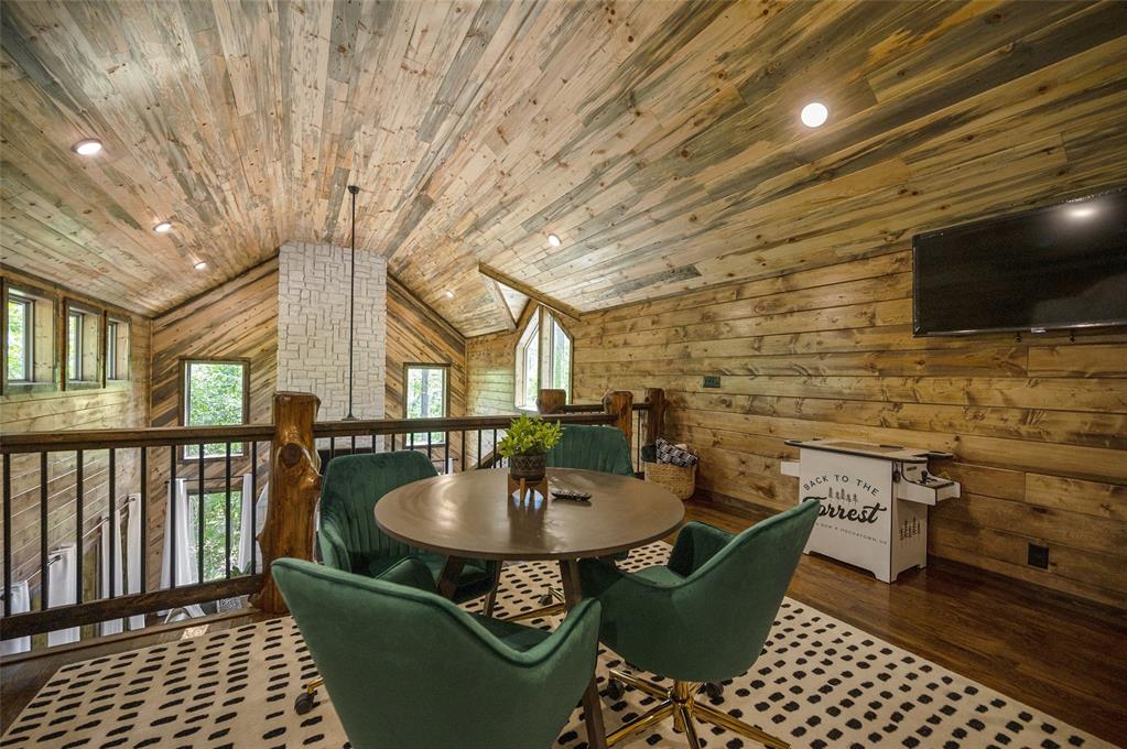 123 King Pine Lane