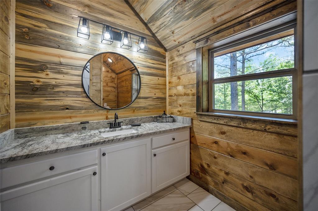 123 King Pine Lane