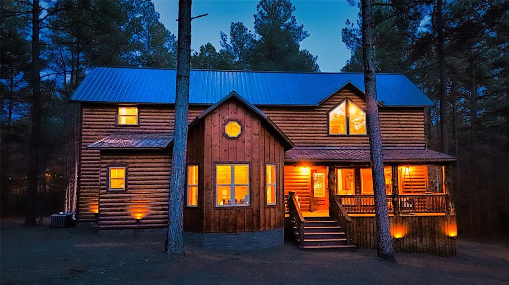 123 King Pine Lane