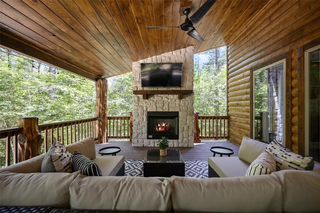 123 King Pine Lane