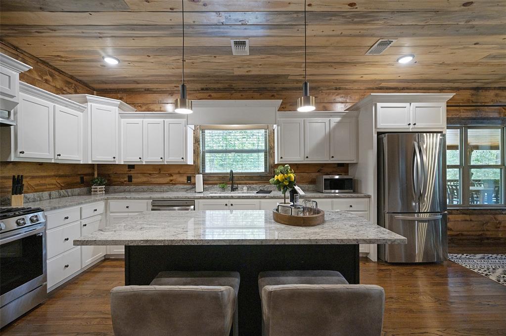123 King Pine Lane