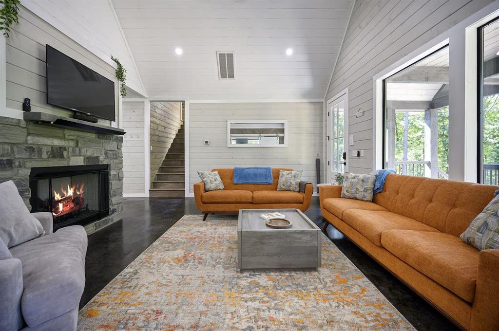 329 Gentry Oak Lane