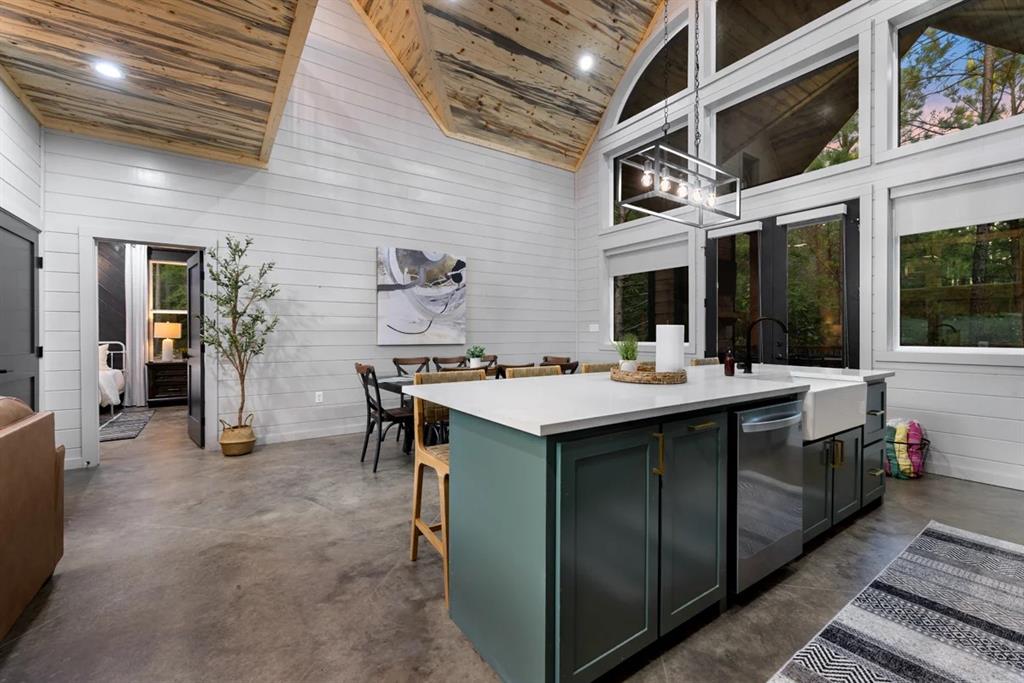 112 Bear Pine Trail