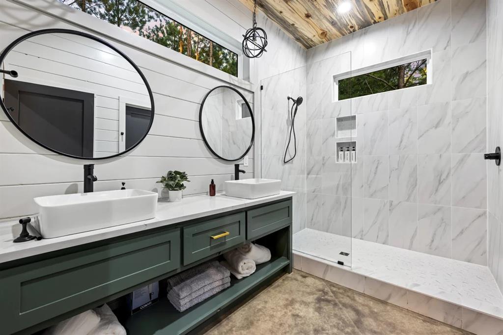 112 Bear Pine Trail