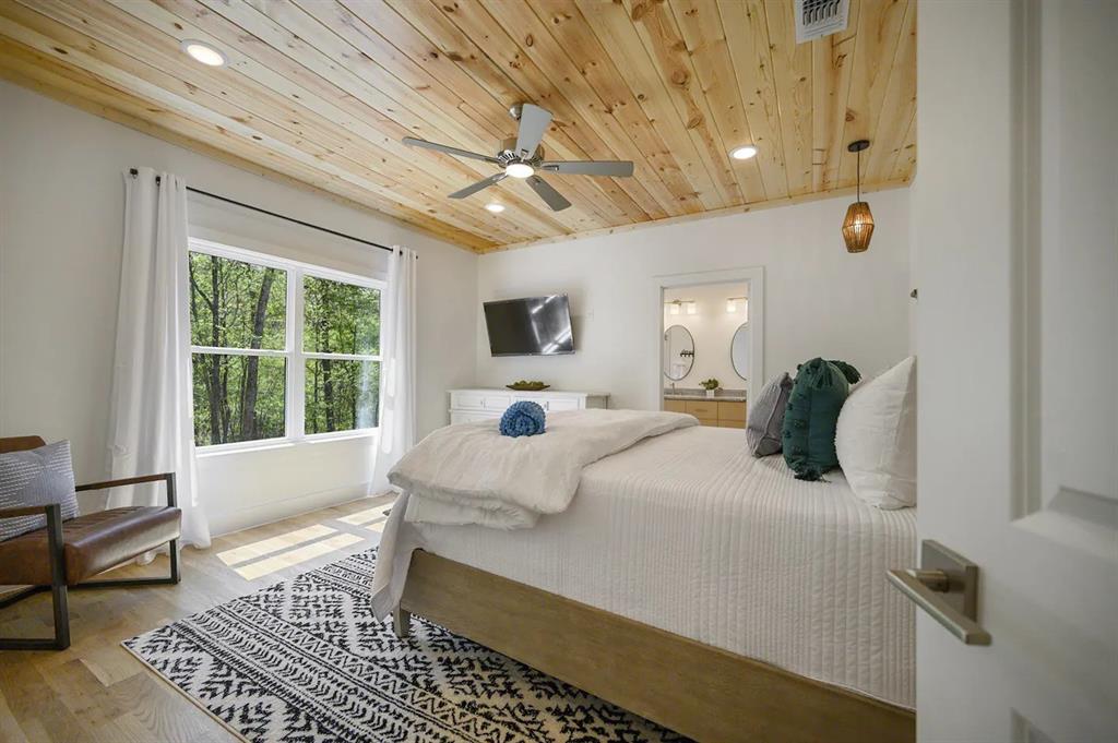 306 Gentry Oak Lane