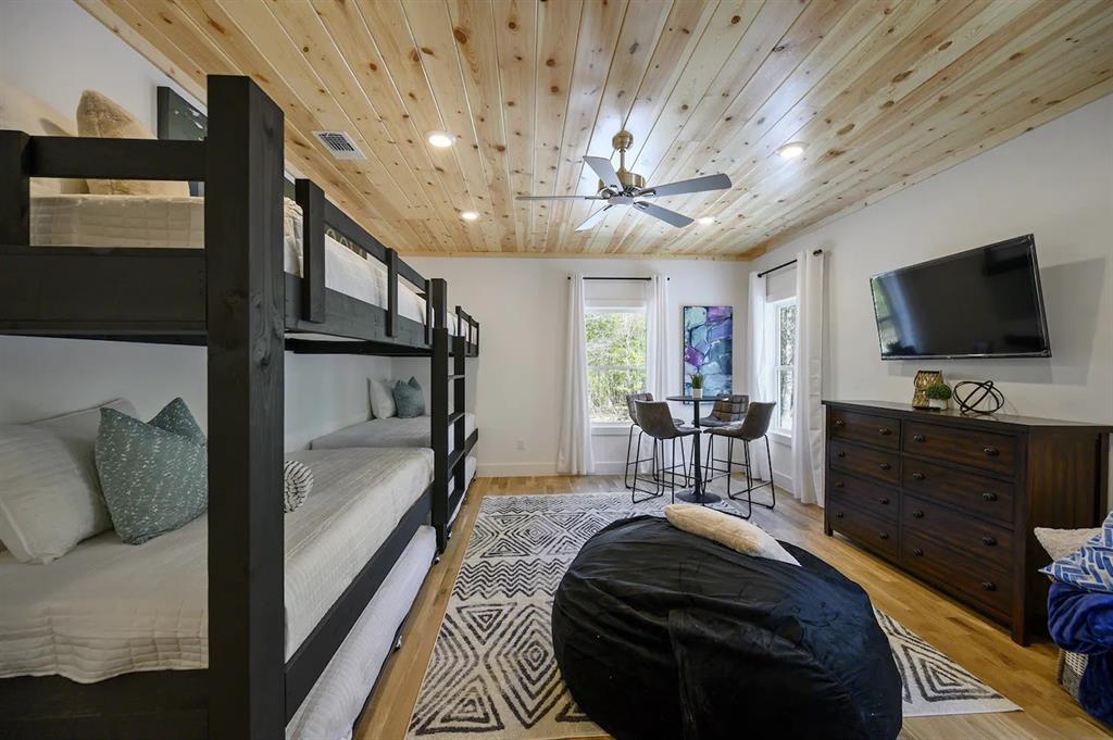 306 Gentry Oak Lane