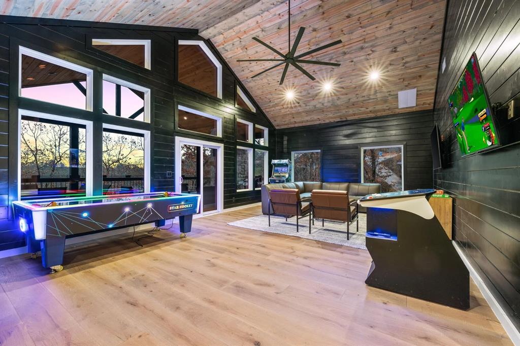 289 Moonshiner Springs Trail