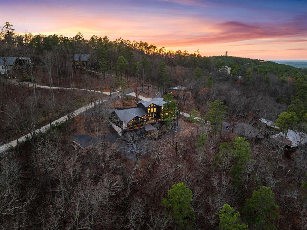 289 Moonshiner Springs Trail