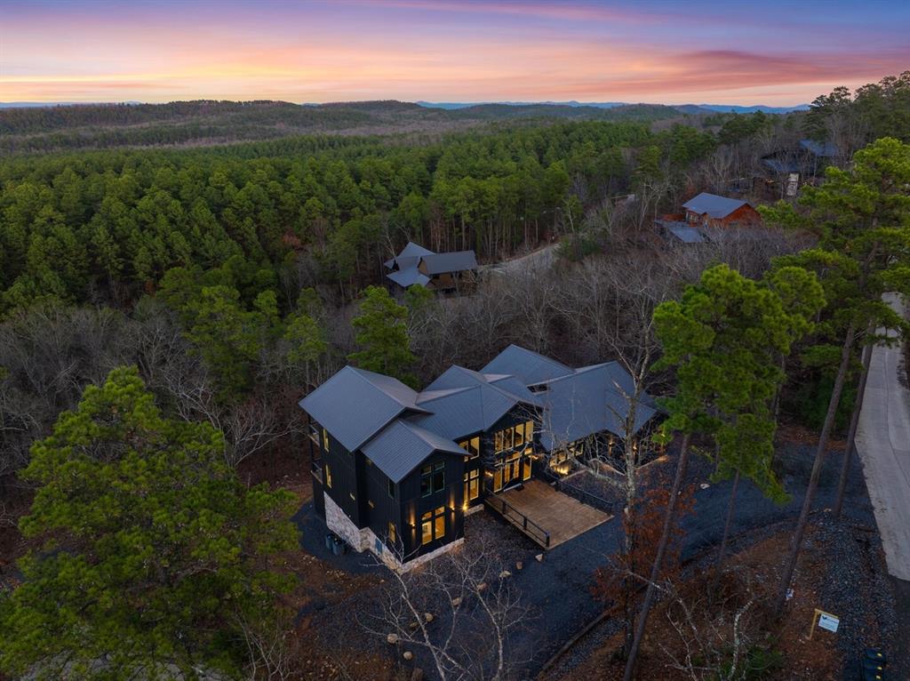 289 Moonshiner Springs Trail