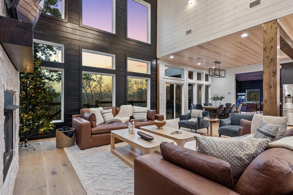 289 Moonshiner Springs Trail