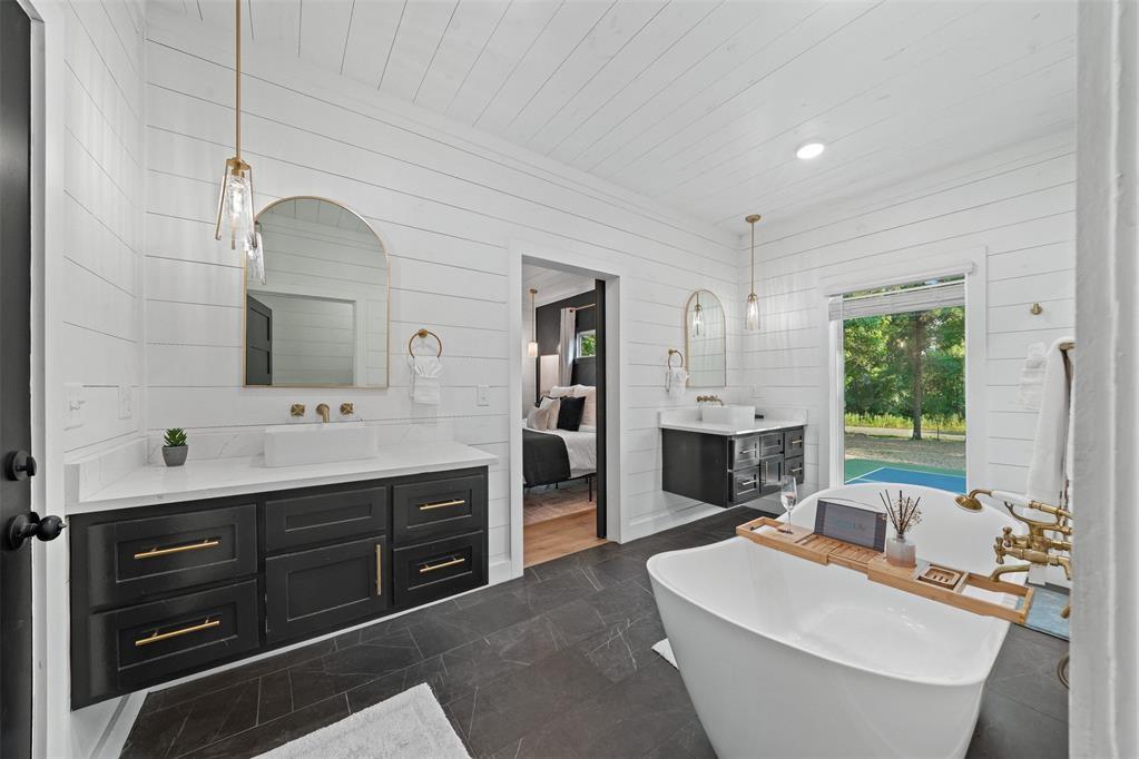 2221 Camp Ranch Road