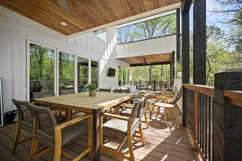 208 Gentry Oak Lane