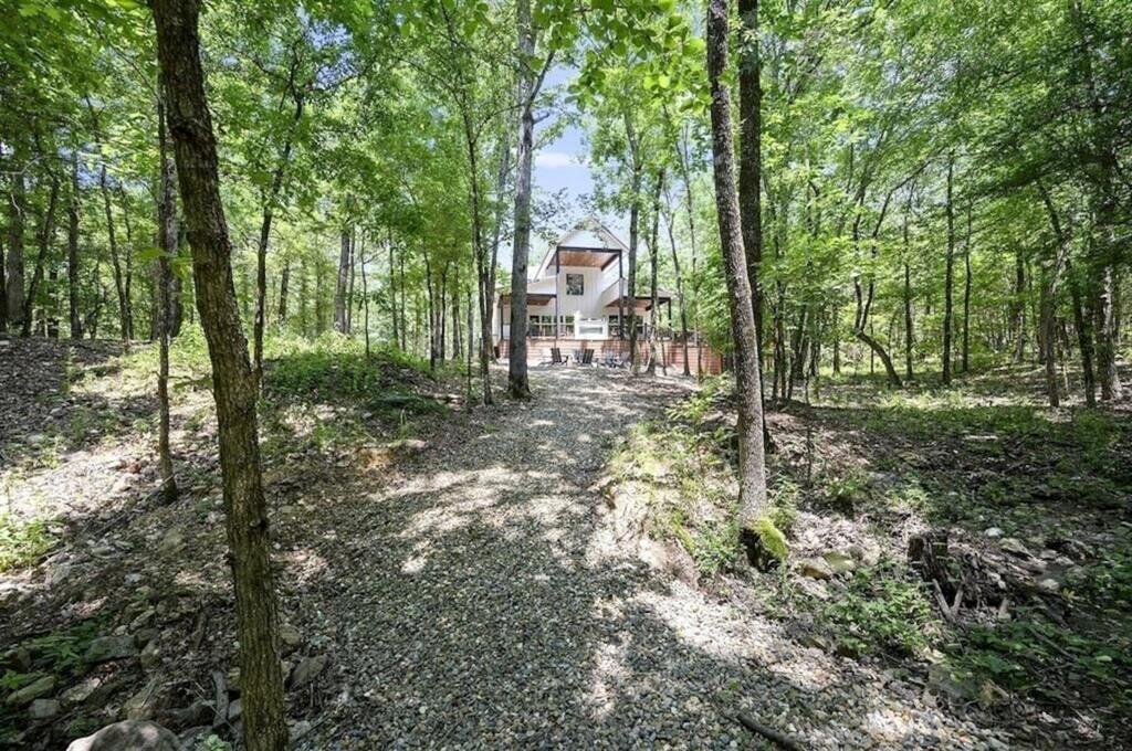 208 Gentry Oak Lane