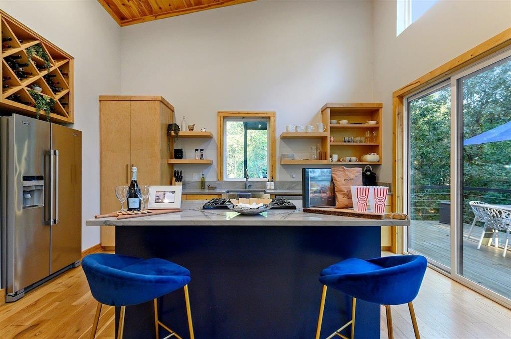 639 Woodland Hills Trail