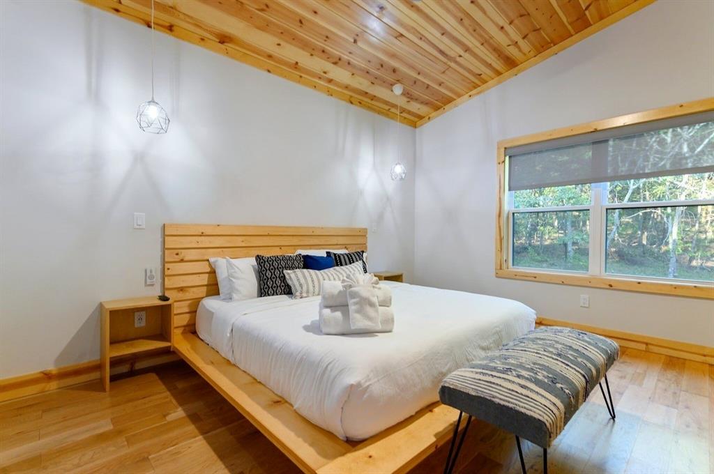 639 Woodland Hills Trail