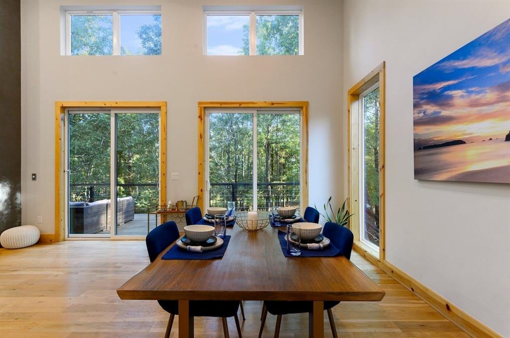 639 Woodland Hills Trail