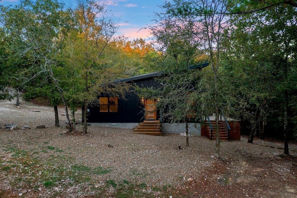 639 Woodland Hills Trail