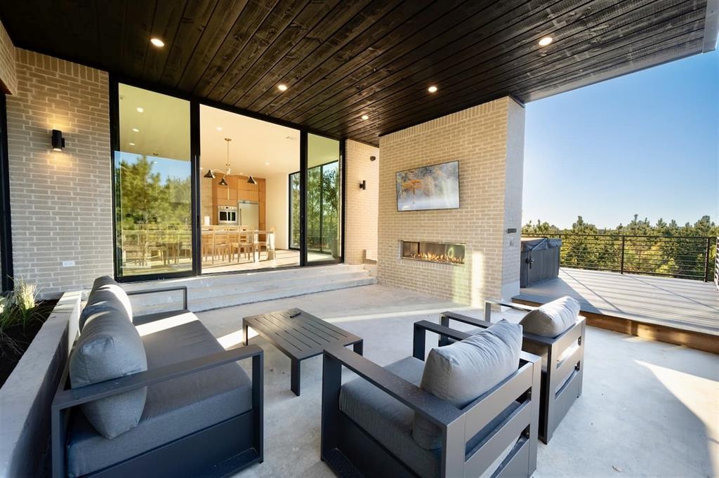 83 Sweet Magnolia Lane