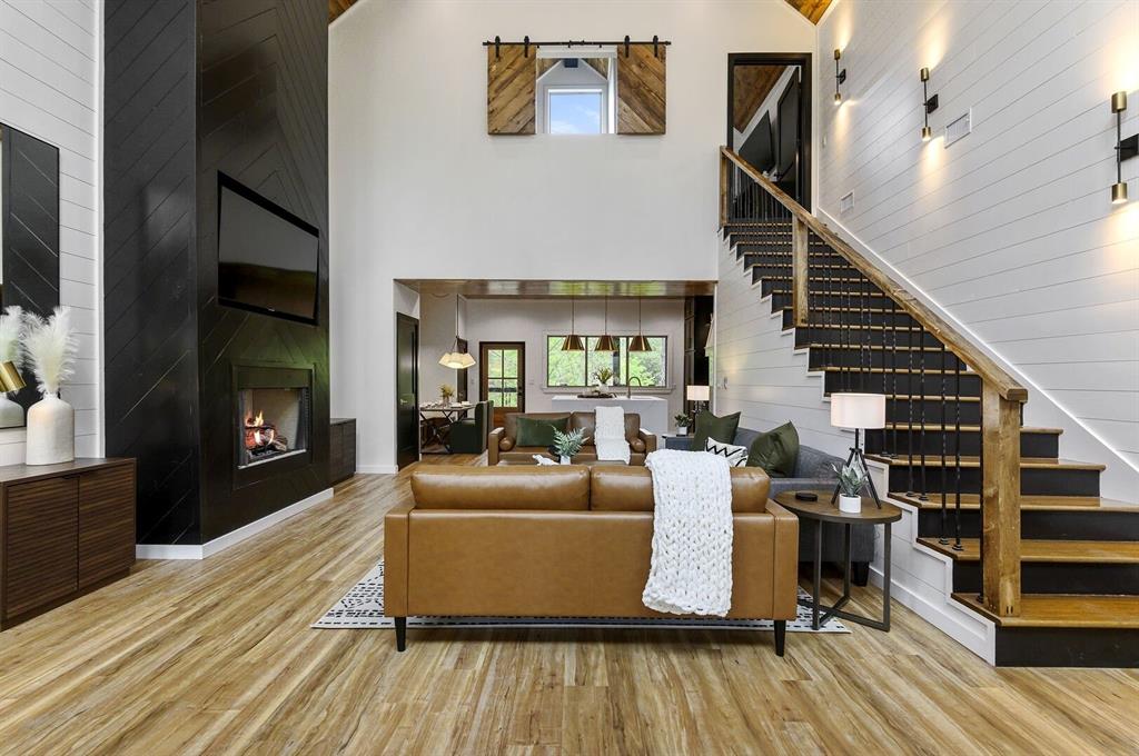 33 Bear Cedar Trail