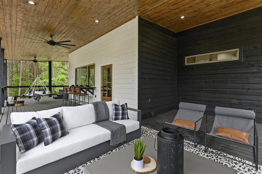 33 Bear Cedar Trail