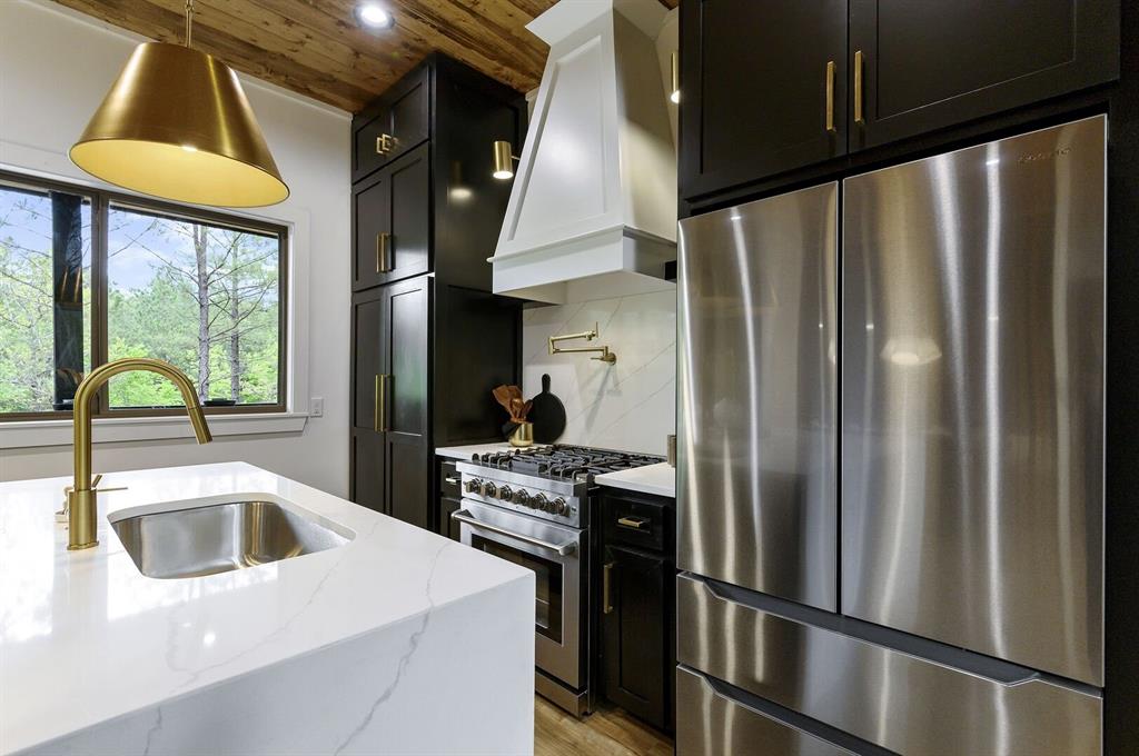 33 Bear Cedar Trail