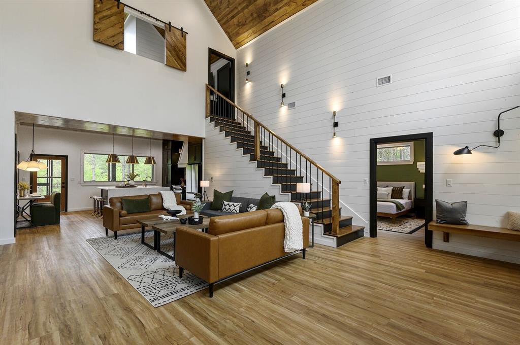 33 Bear Cedar Trail
