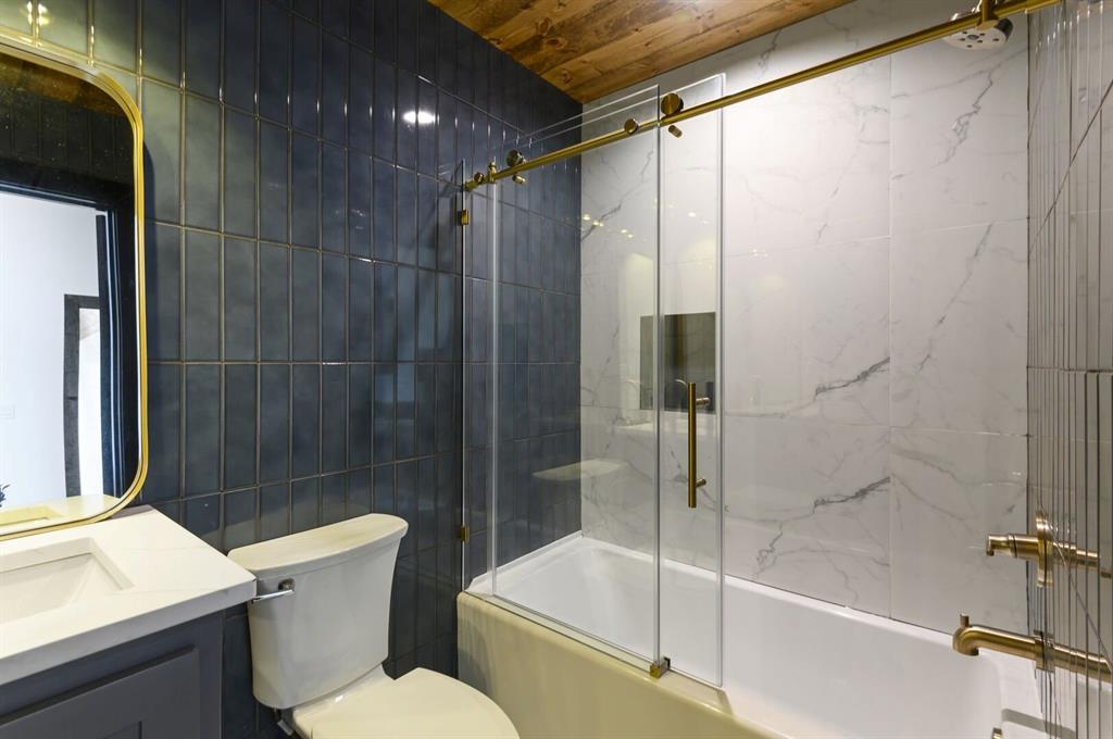 33 Bear Cedar Trail