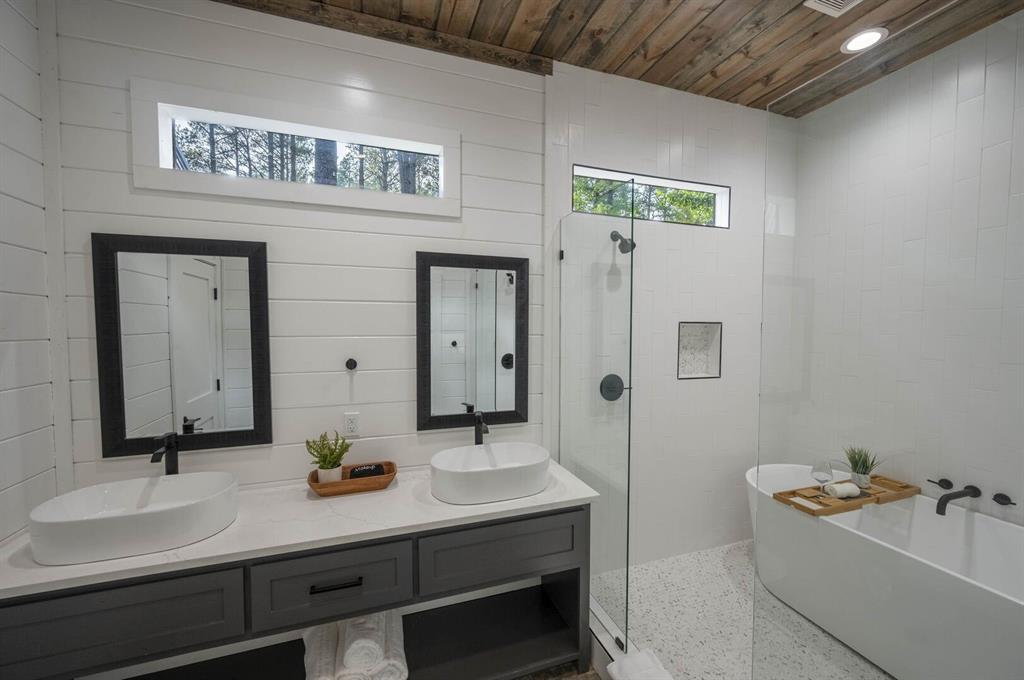 316 Triton Trail