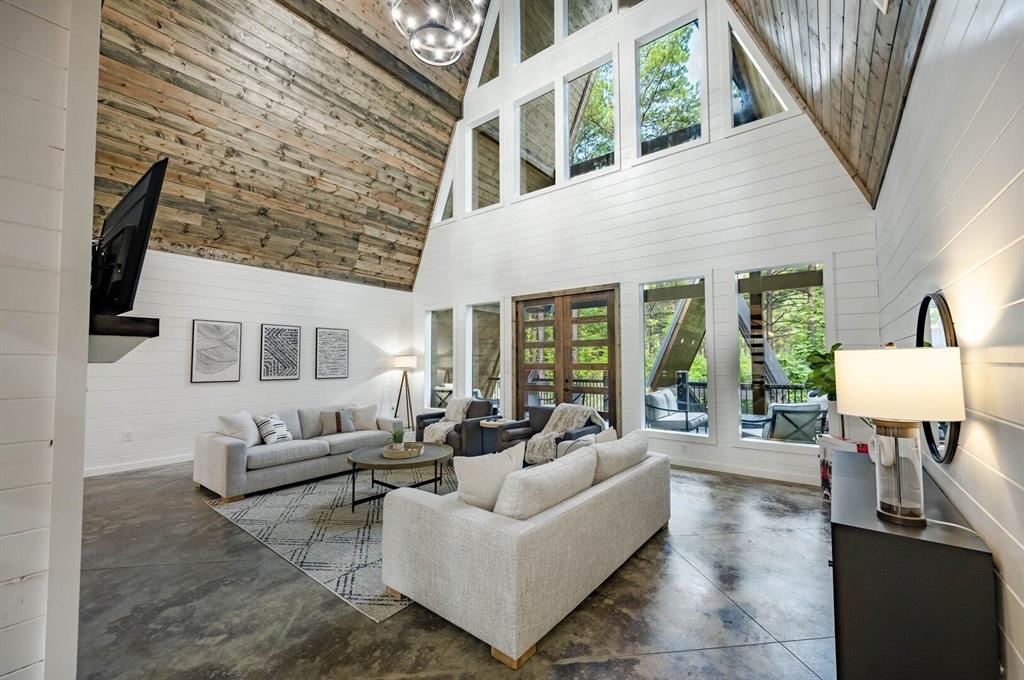 316 Triton Trail