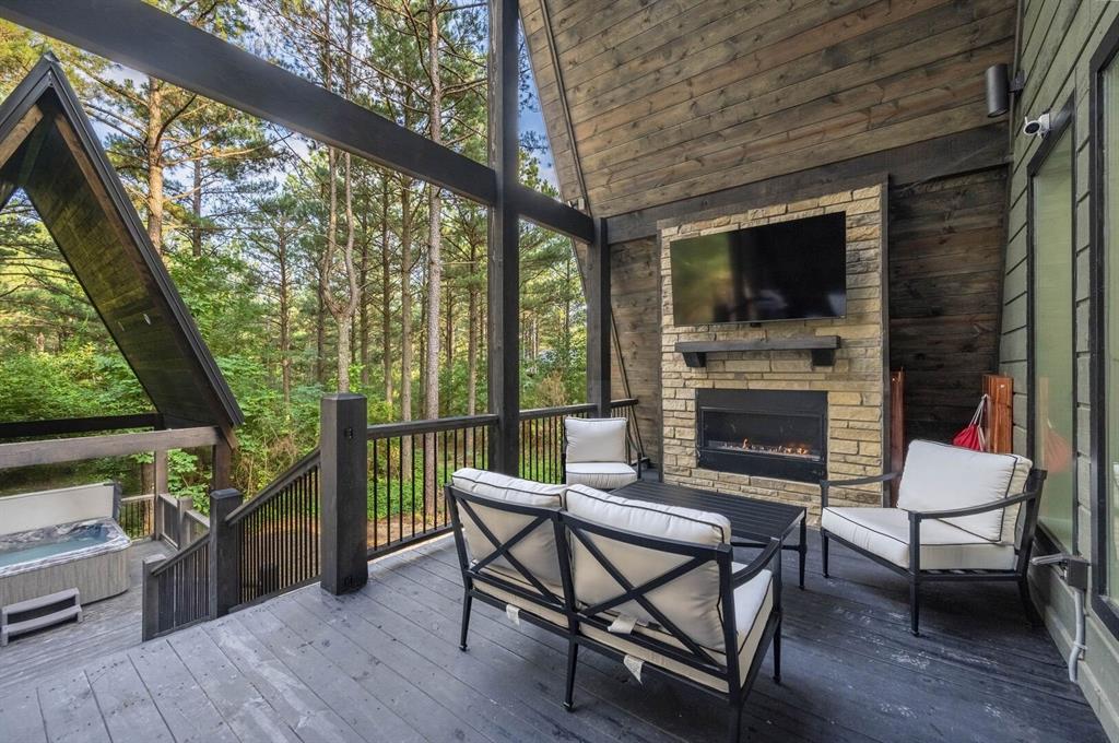 316 Triton Trail