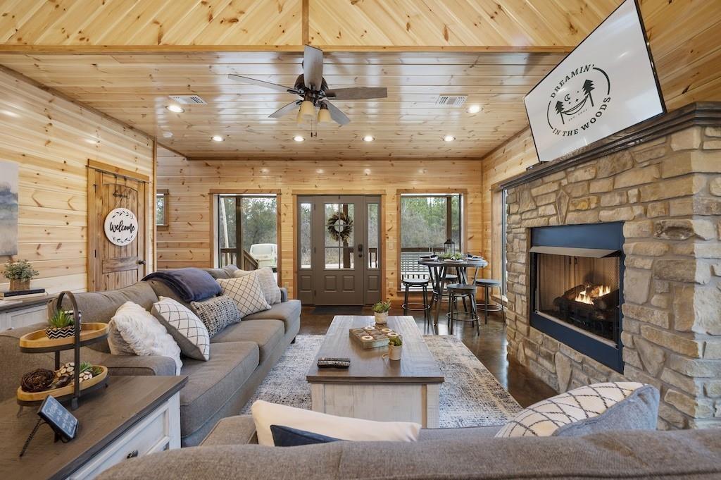 944 Camp Ranch Road