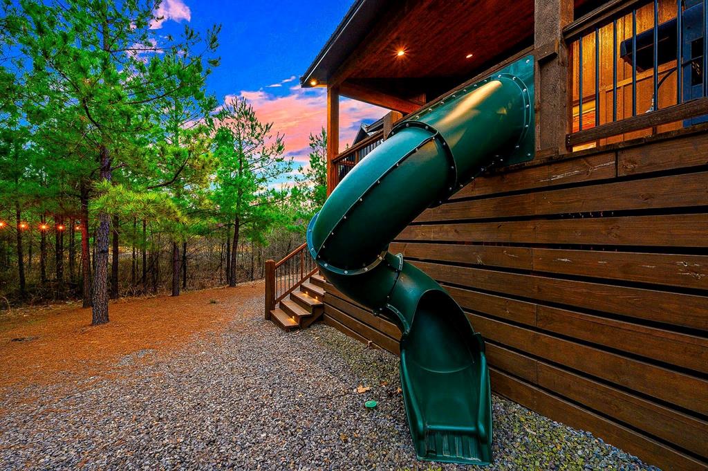 175 Twisted Vine Court