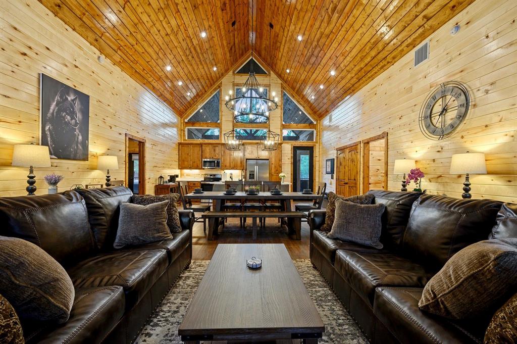 175 Twisted Vine Court