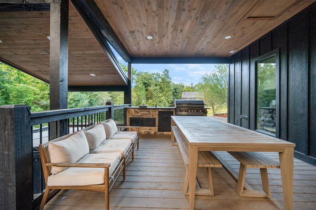 247 Lookout Pines Trail