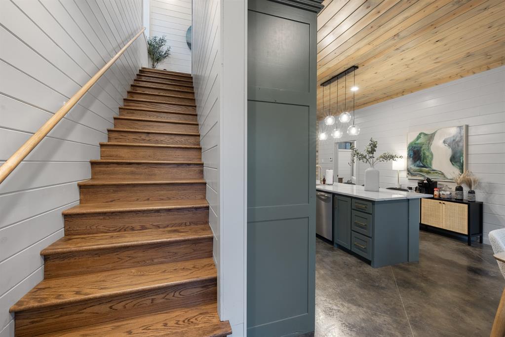 250 Crooked Stick Trail