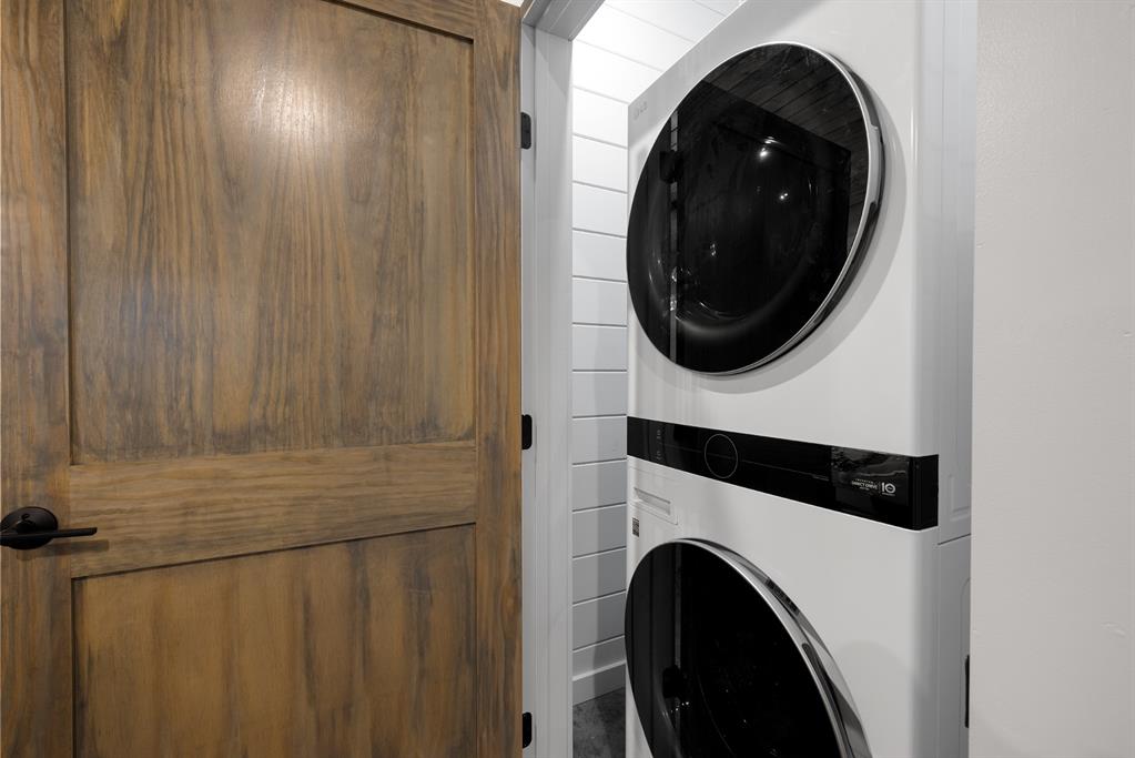 250 Crooked Stick Trail