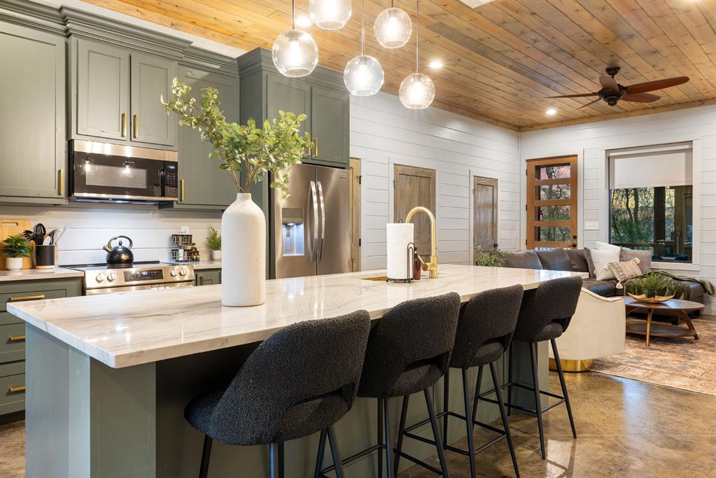 250 Crooked Stick Trail