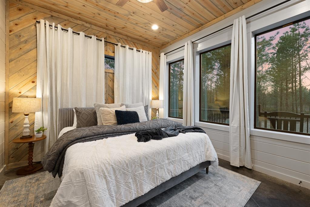 250 Crooked Stick Trail