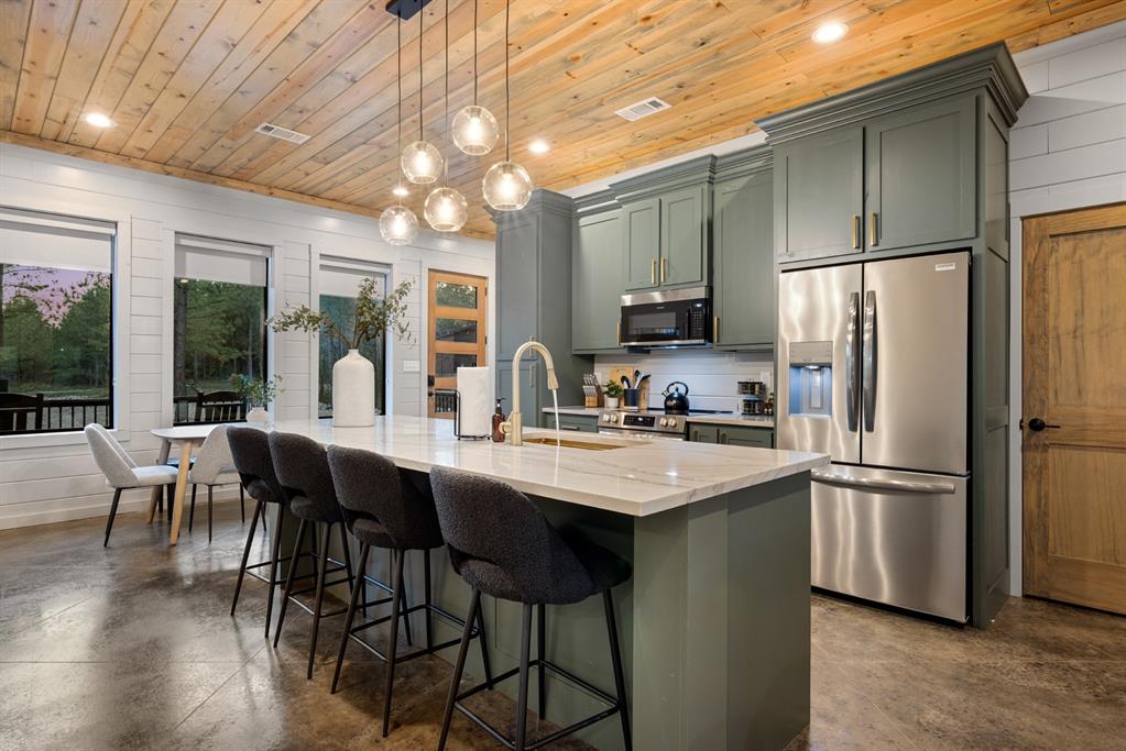 250 Crooked Stick Trail