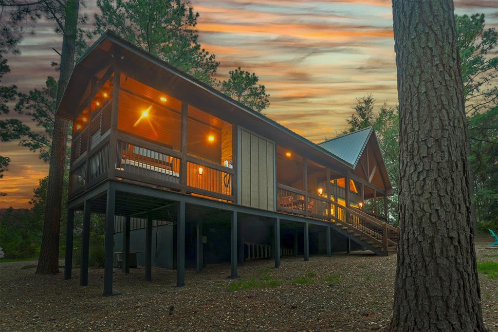 725 Sugarberry Trail