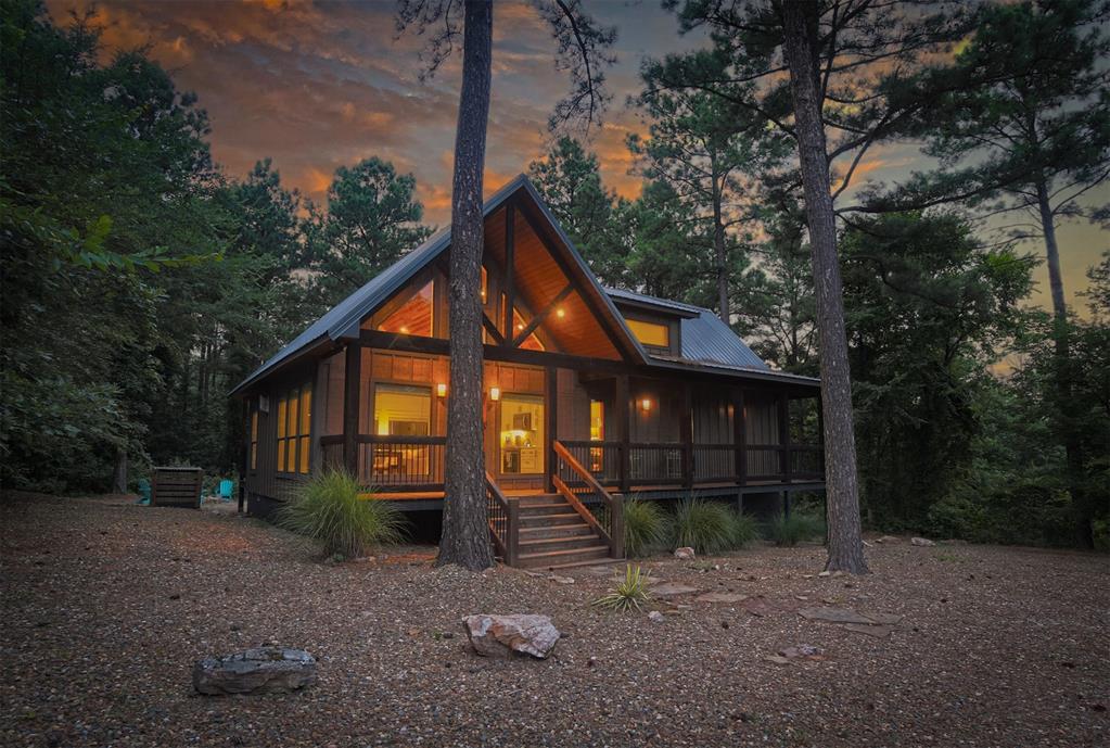 725 Sugarberry Trail