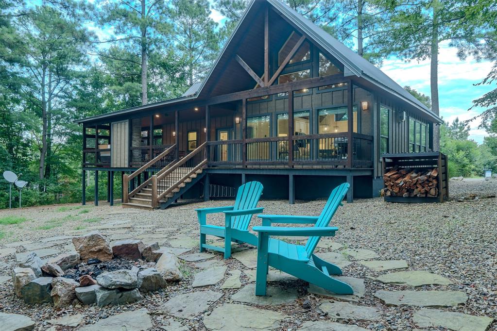 725 Sugarberry Trail