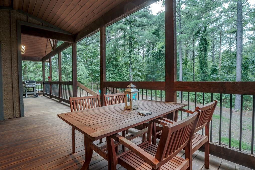 725 Sugarberry Trail