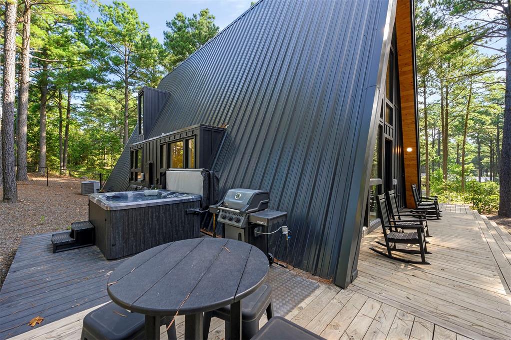 297 Triton Trail