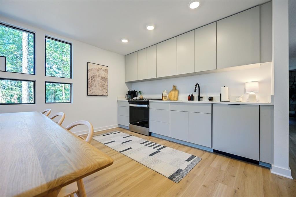 297 Triton Trail