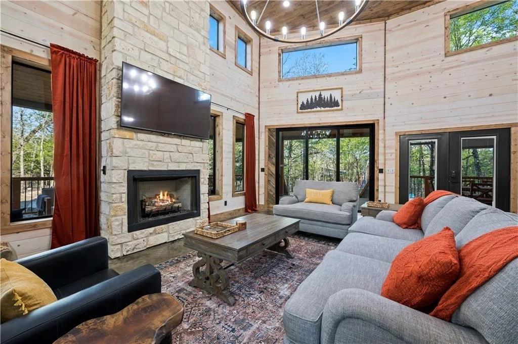 37 Treeline Court